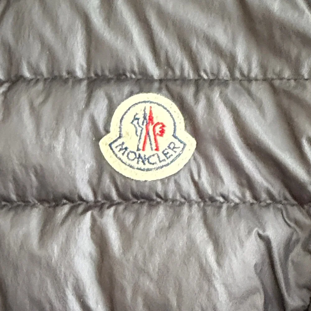 Moncler Women's Quilted Black Vest Size XS - Picture 7 of 11